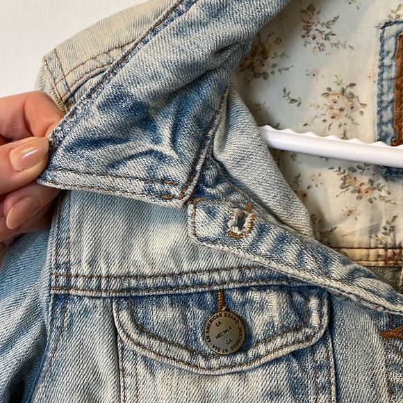 Vintage jean jacket - Picture 2 of 3